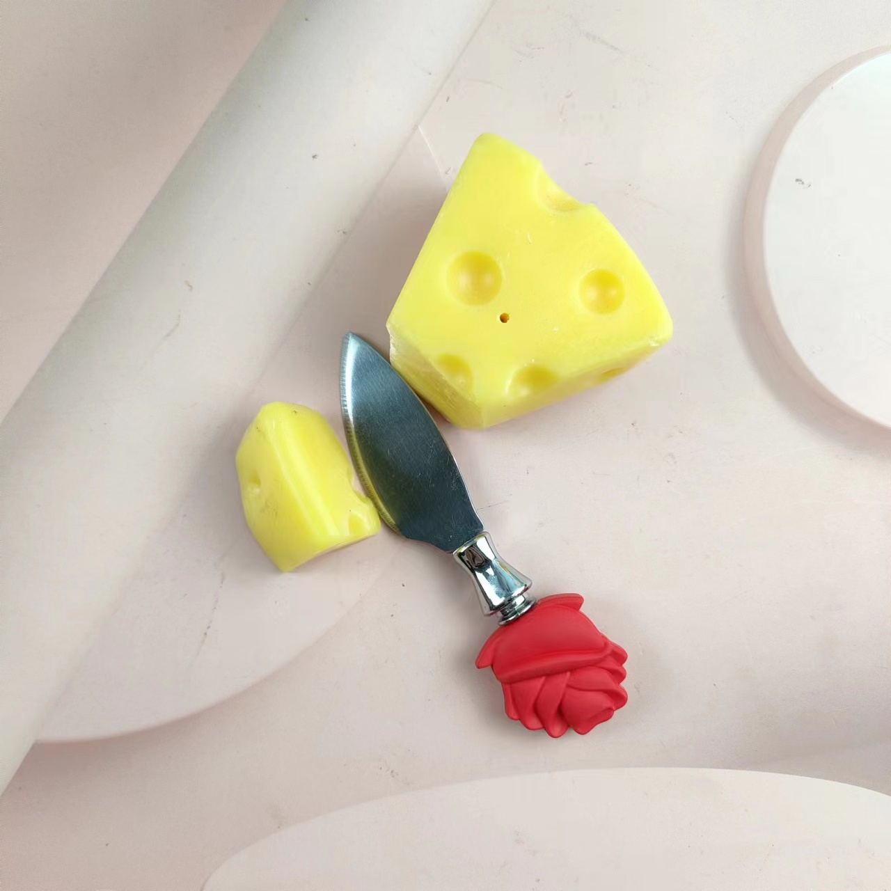 玫瑰花披萨刀效果图.jpg