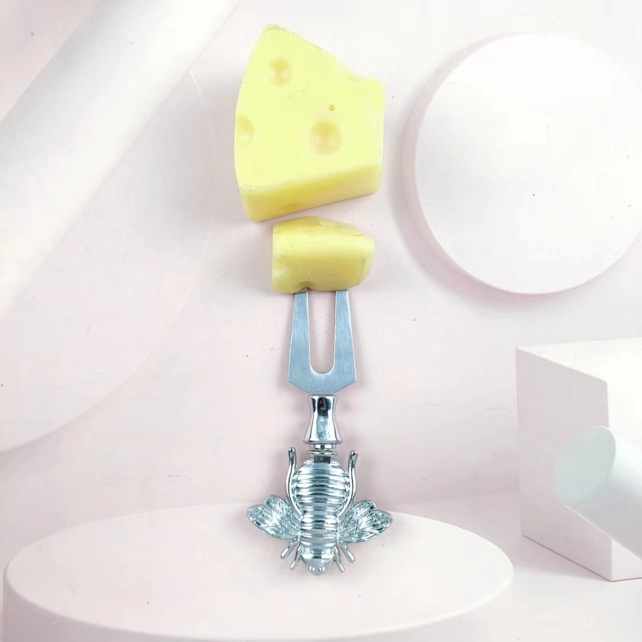 Bee modeling stainless steel cutlery set of three cream knife cheese knife pizza shovel butter knife